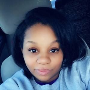 Meet your Posher, Whitney